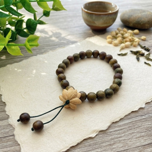 GalaxGrace Chinese Style Natural Lotus Green Sandalwood Bracelet Best Gift