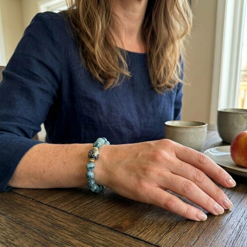 GalaxGrace Natural Blue Chalcedony Lacquer Bead Bracelet Best Gift 4